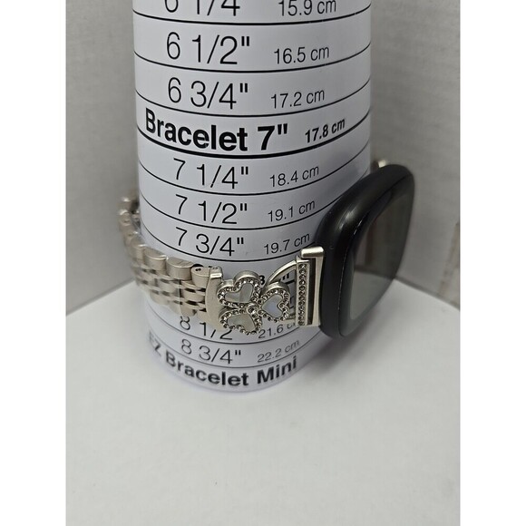 Fitbit Versa 3 FB511 Smartwatch GPS Heart Rate SpO2 Activity Tracker W/ Charger - Picture 7 of 11